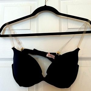 Victoria’s Secret Very Sexy Low Cut Push Up Convertible Bra